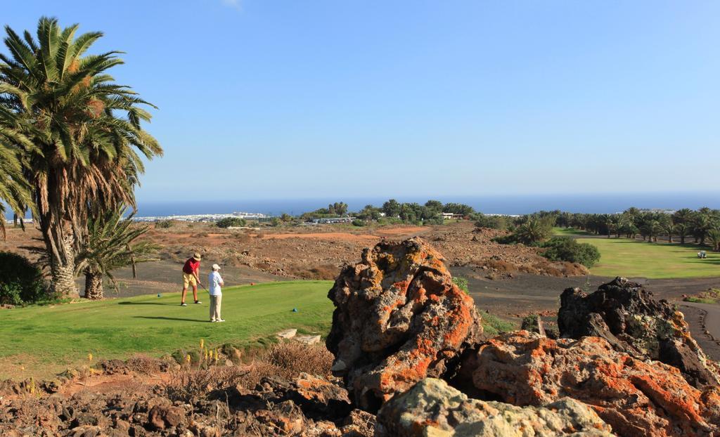Las Caletas Village Costa Teguise Esterno foto